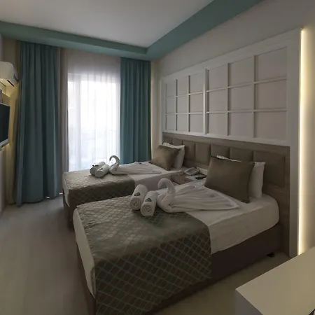 Ξενοδοχείο Kleopatra Life 4*