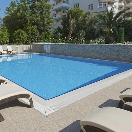 Ξενοδοχείο Kleopatra Life 4*