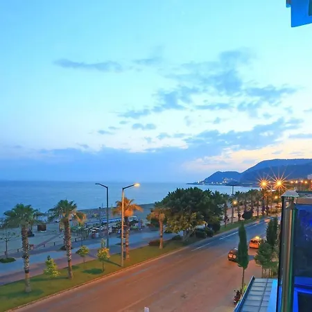 Hotell Kleopatra Life 4*