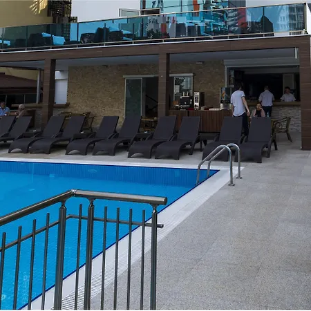 Kleopatra Life Hotell 4*